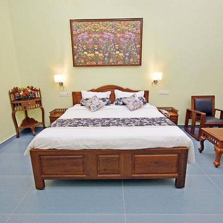 פונדיצ'רי Le Colonial Suites מראה חיצוני תמונה