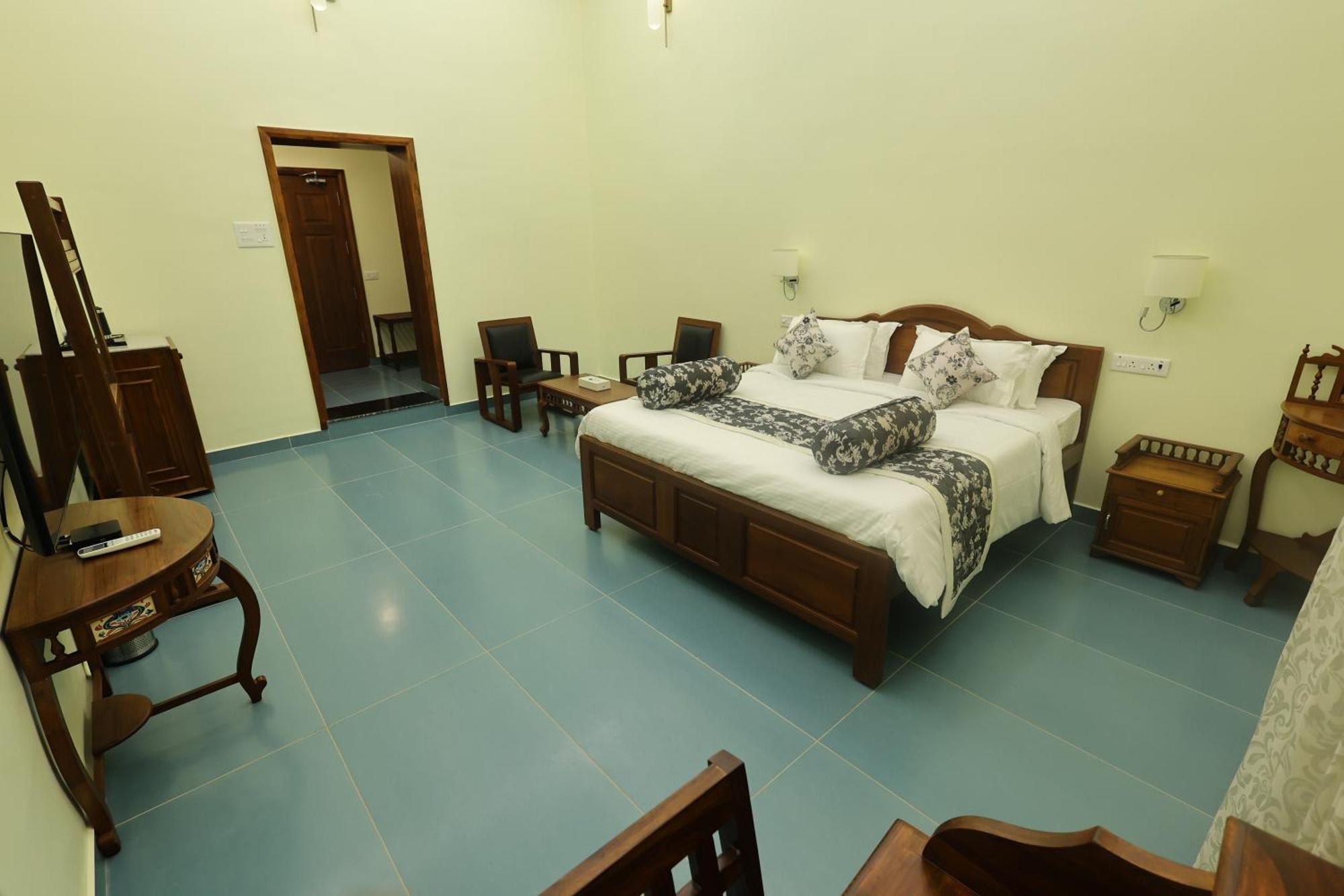 פונדיצ'רי Le Colonial Suites מראה חיצוני תמונה