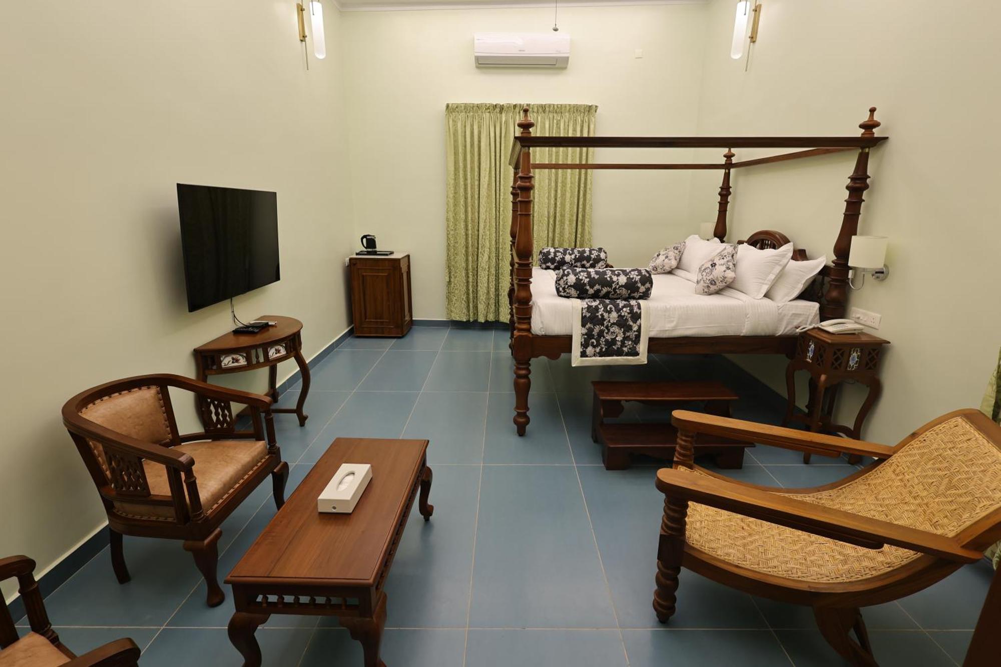 פונדיצ'רי Le Colonial Suites מראה חיצוני תמונה