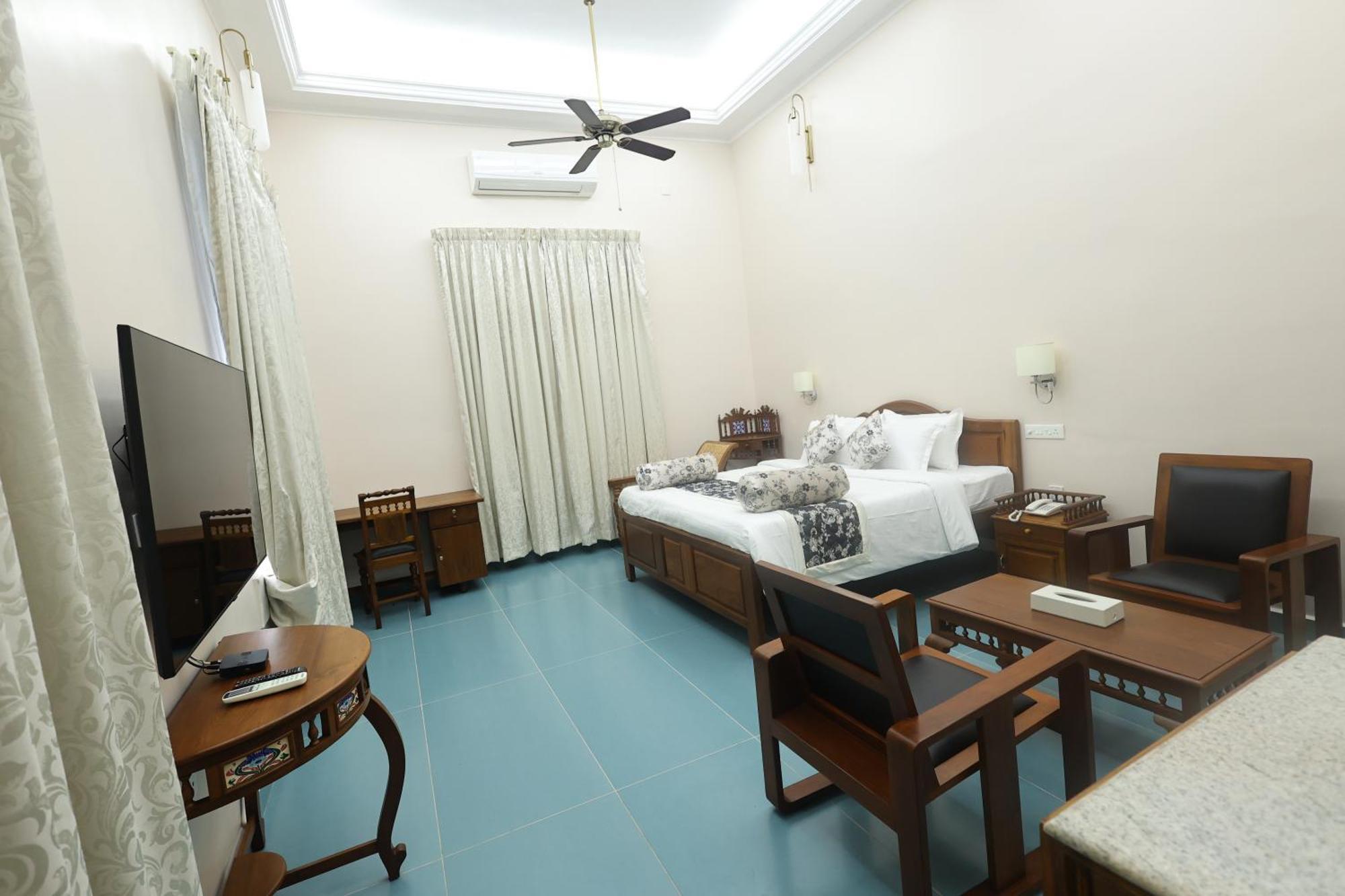 פונדיצ'רי Le Colonial Suites מראה חיצוני תמונה